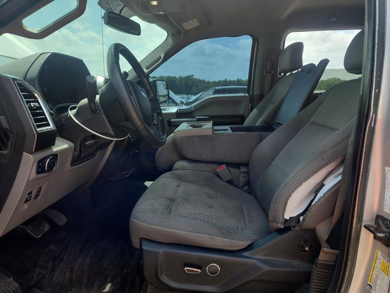 2016 Ford F150 Supercrew - Image 7