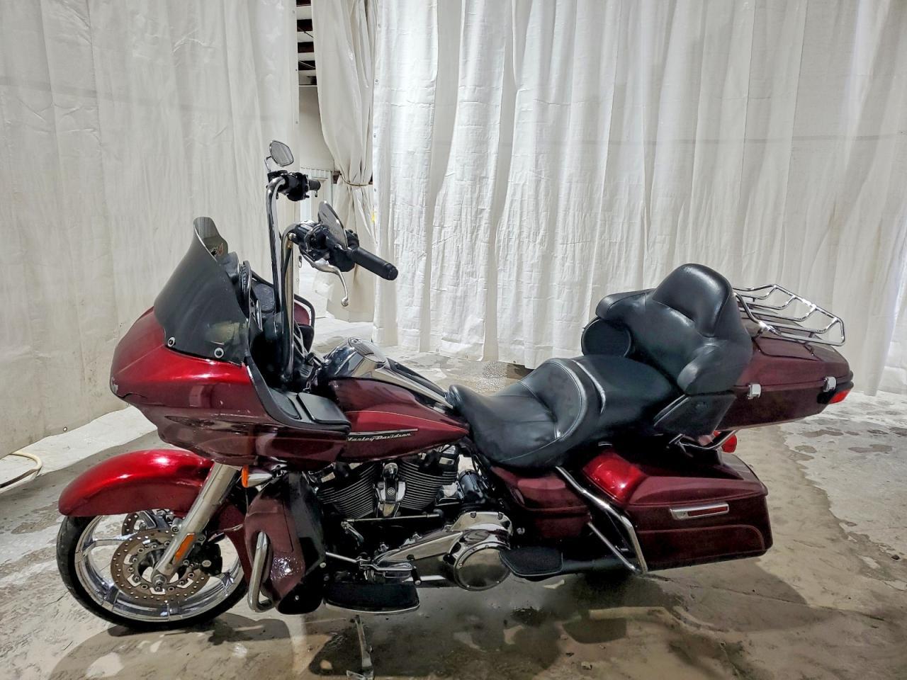 2017 Harley-Davidson Fltru - Image 3