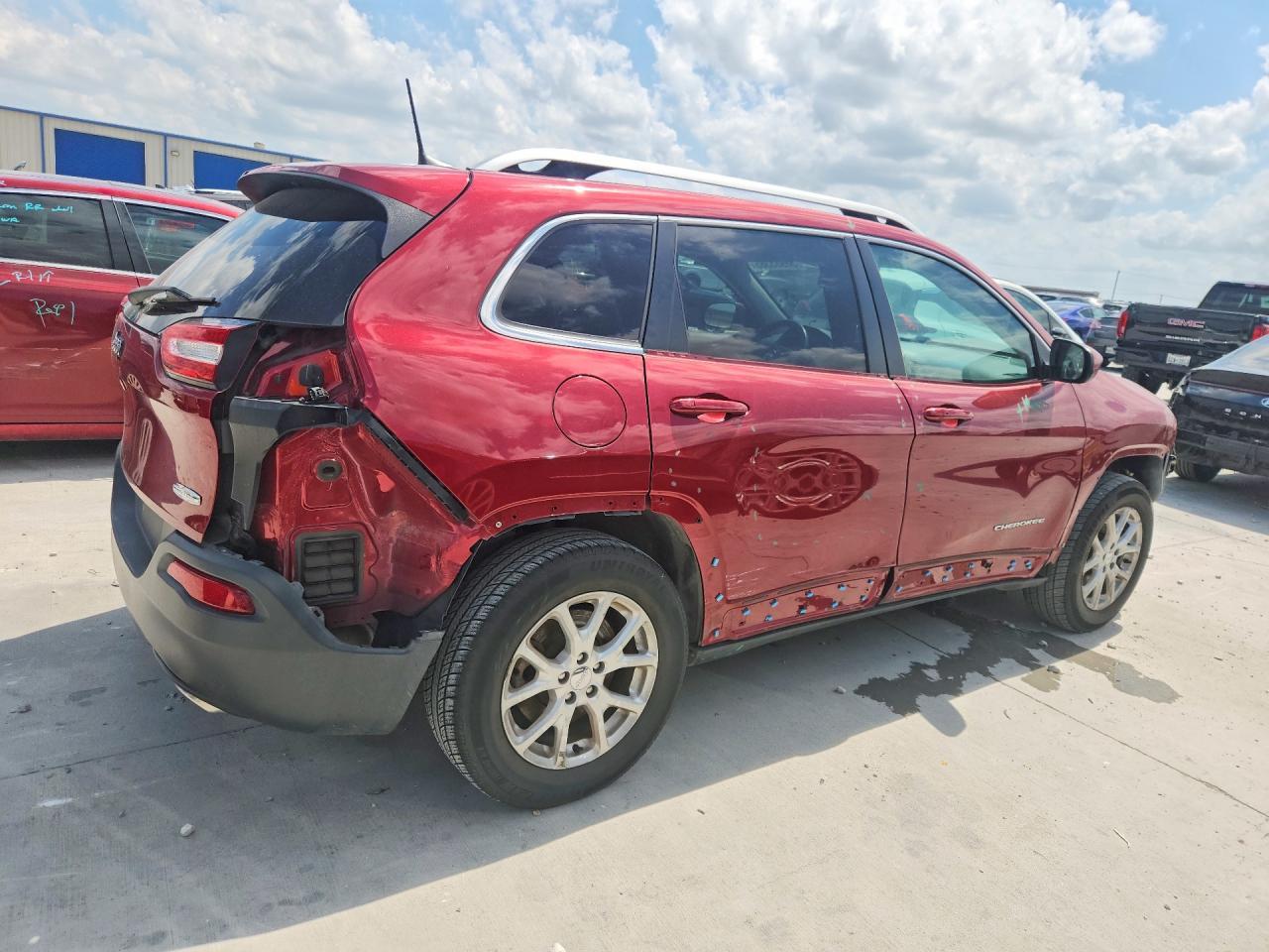 2016 Jeep Cherokee Latitude - Фото 3