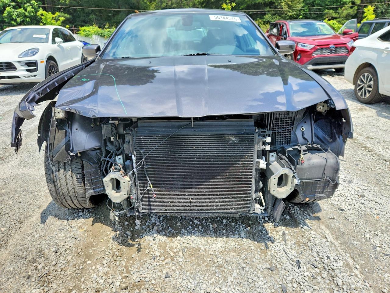 2019 Chrysler 300 S - Фото 5