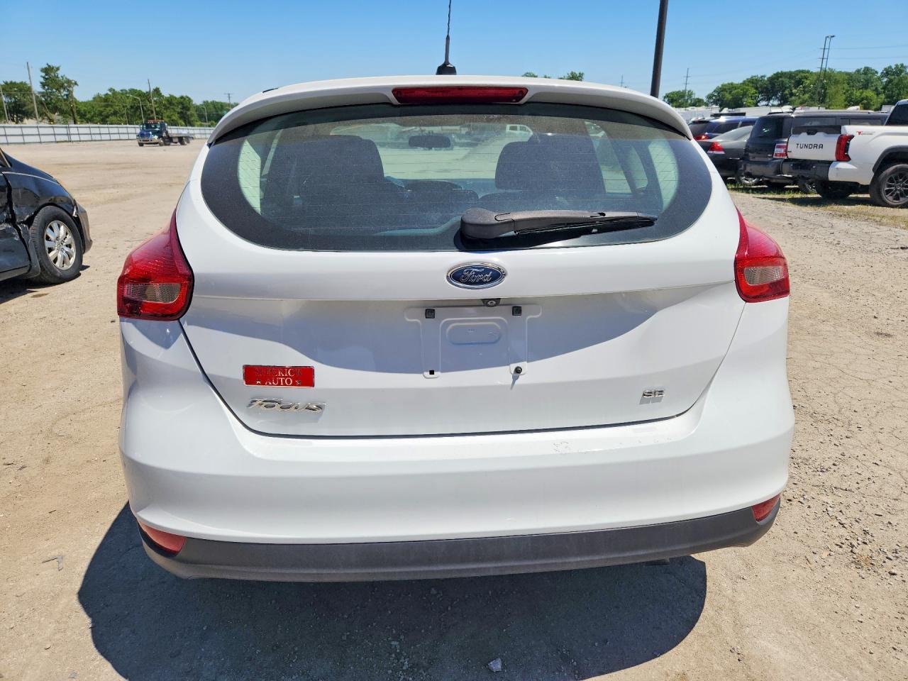 2017 Ford Focus Se - Image 6