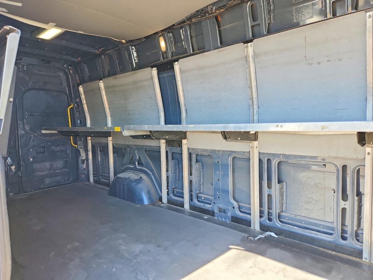 2019 Mercedes Benz Sprinter 2500 Delivery Van - Фото 6