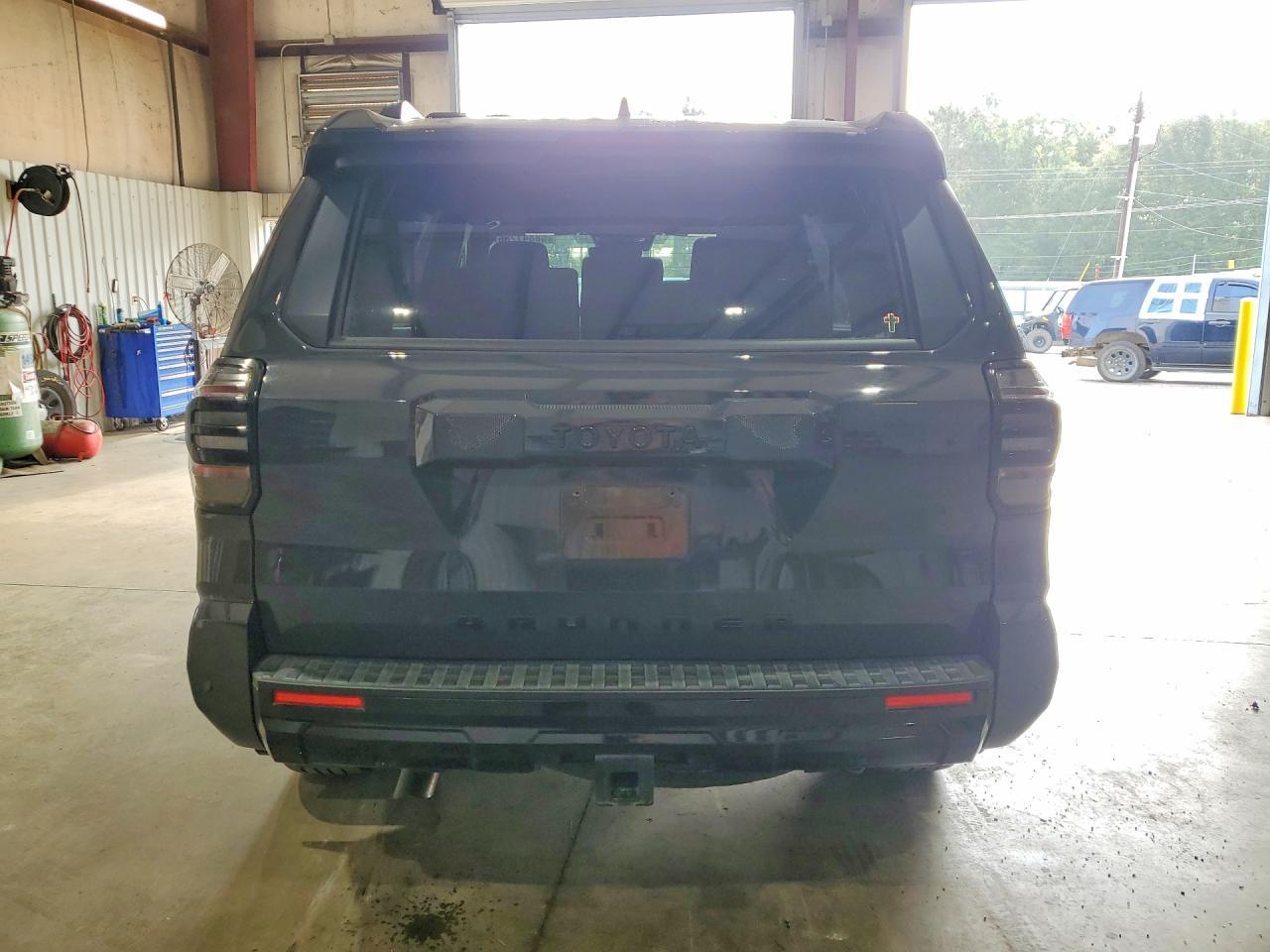 2026 Toyota 4Runner - Image 6