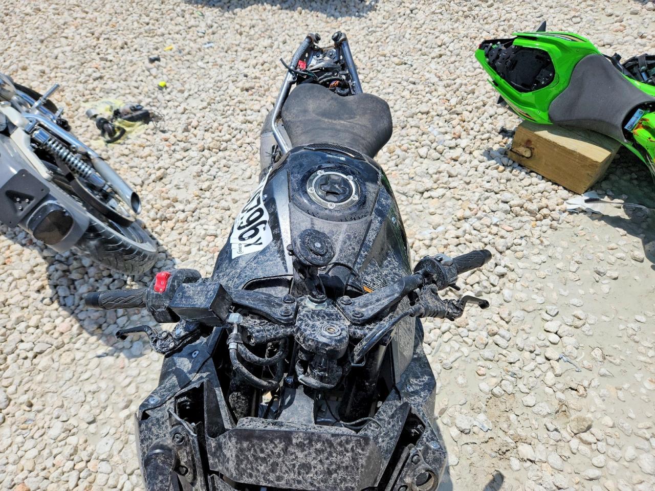 2025 Suzuki Gsx800 F - Image 5