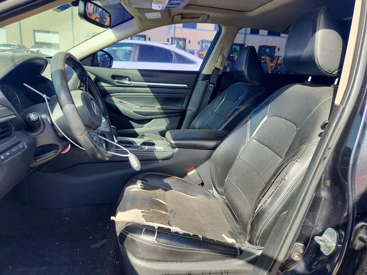 2019 Nissan Altima Platinum - Image 7