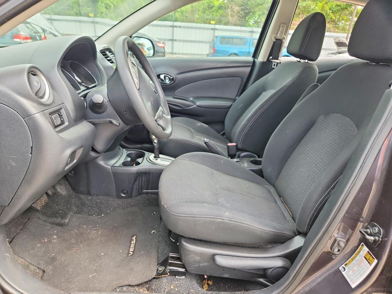 2015 Nissan Versa 1.6 Sv - Image 7
