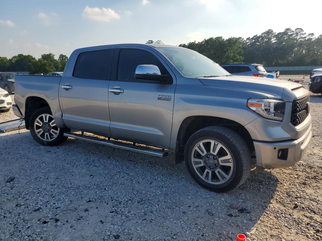 2021 Toyota Tundra Platinum - Фото 4