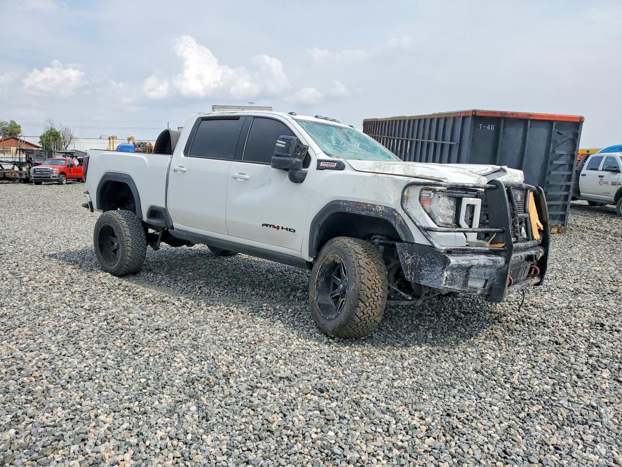 2021 GMC Sierra K3500 At4 - Image 4