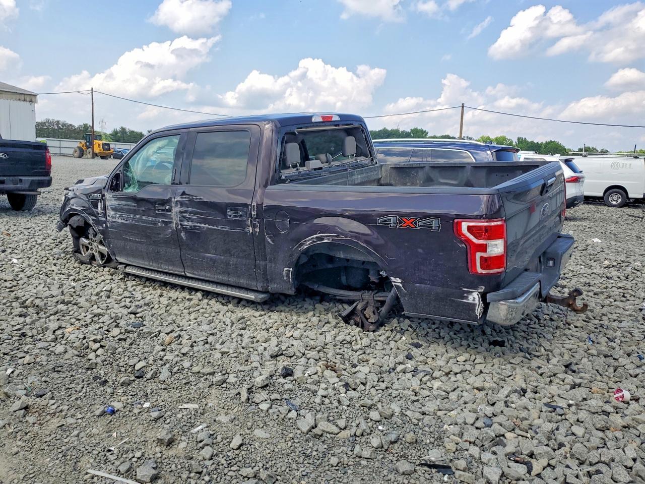 2018 Ford F150 - Фото 2