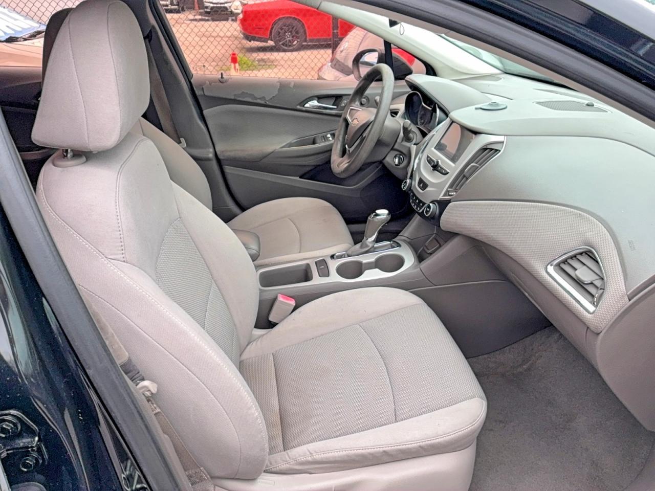 2018 Chevrolet Cruze Ls - Фото 5