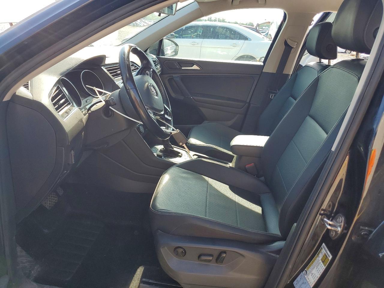 2020 Volkswagen Tiguan Se - Image 7