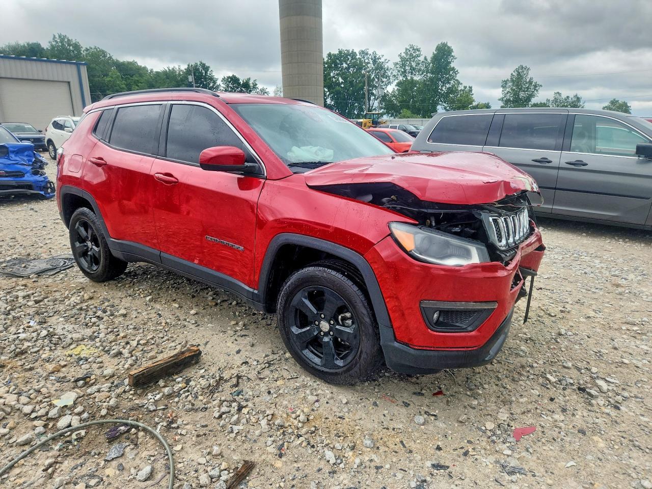 2018 Jeep Compass Latitude - Image 4