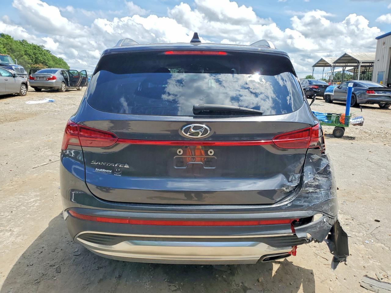 2022 Hyundai Santa Fe Sel - Image 6