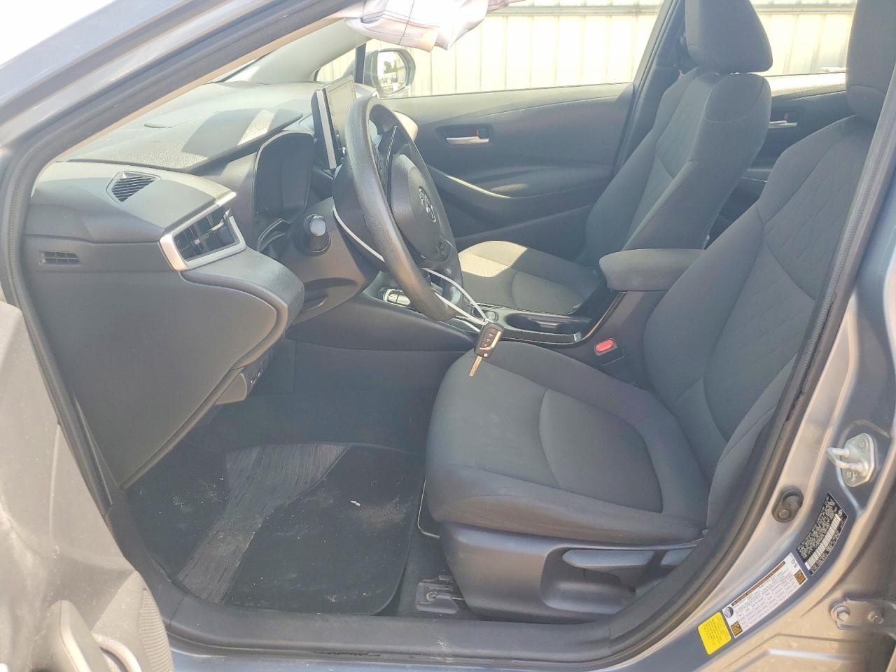 2020 Toyota Corolla Le - Image 7