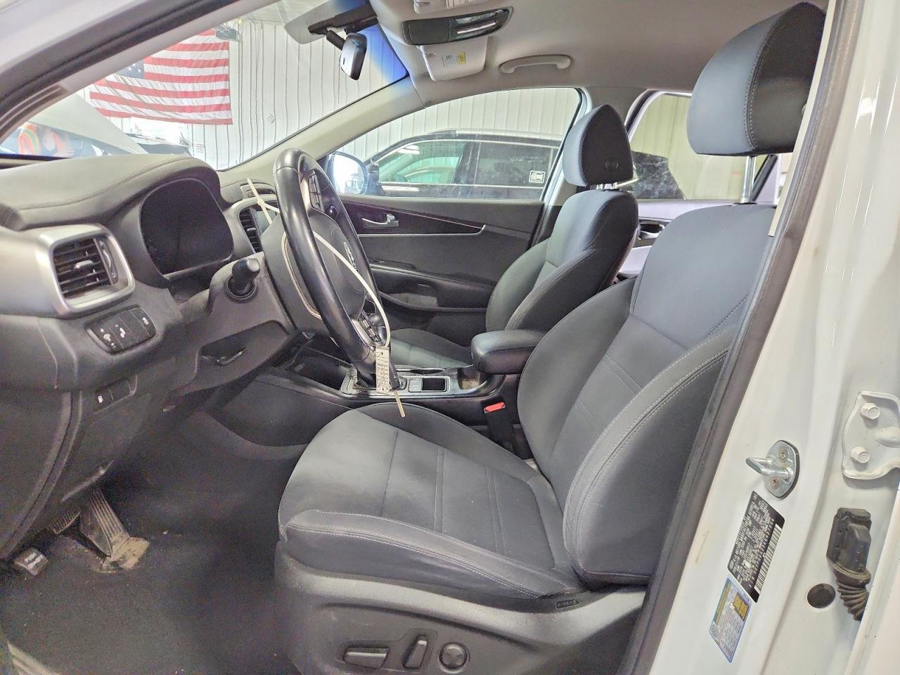 2019 Kia Sorento Lx - Image 7