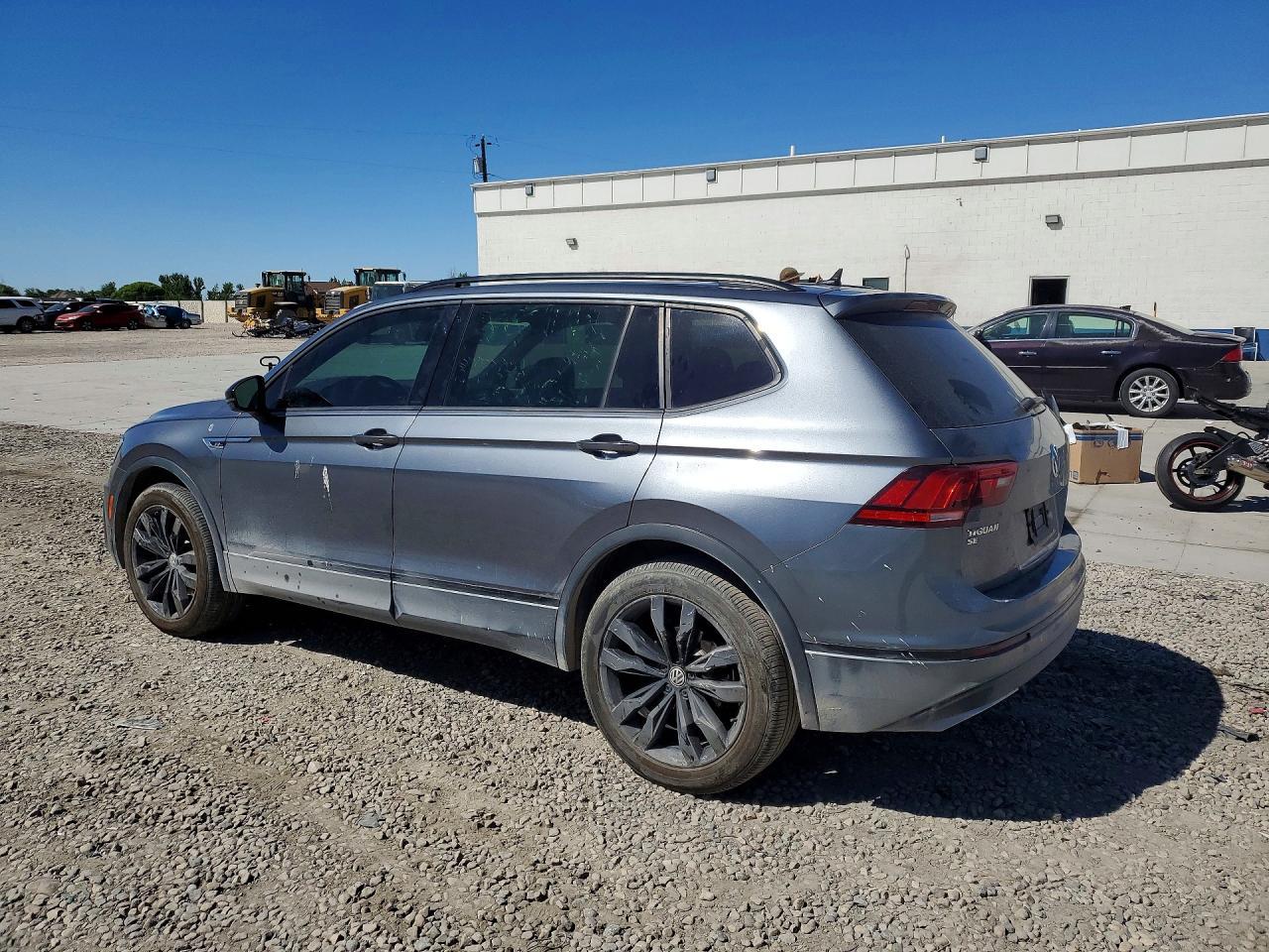 2021 Volkswagen Tiguan Se - Image 2