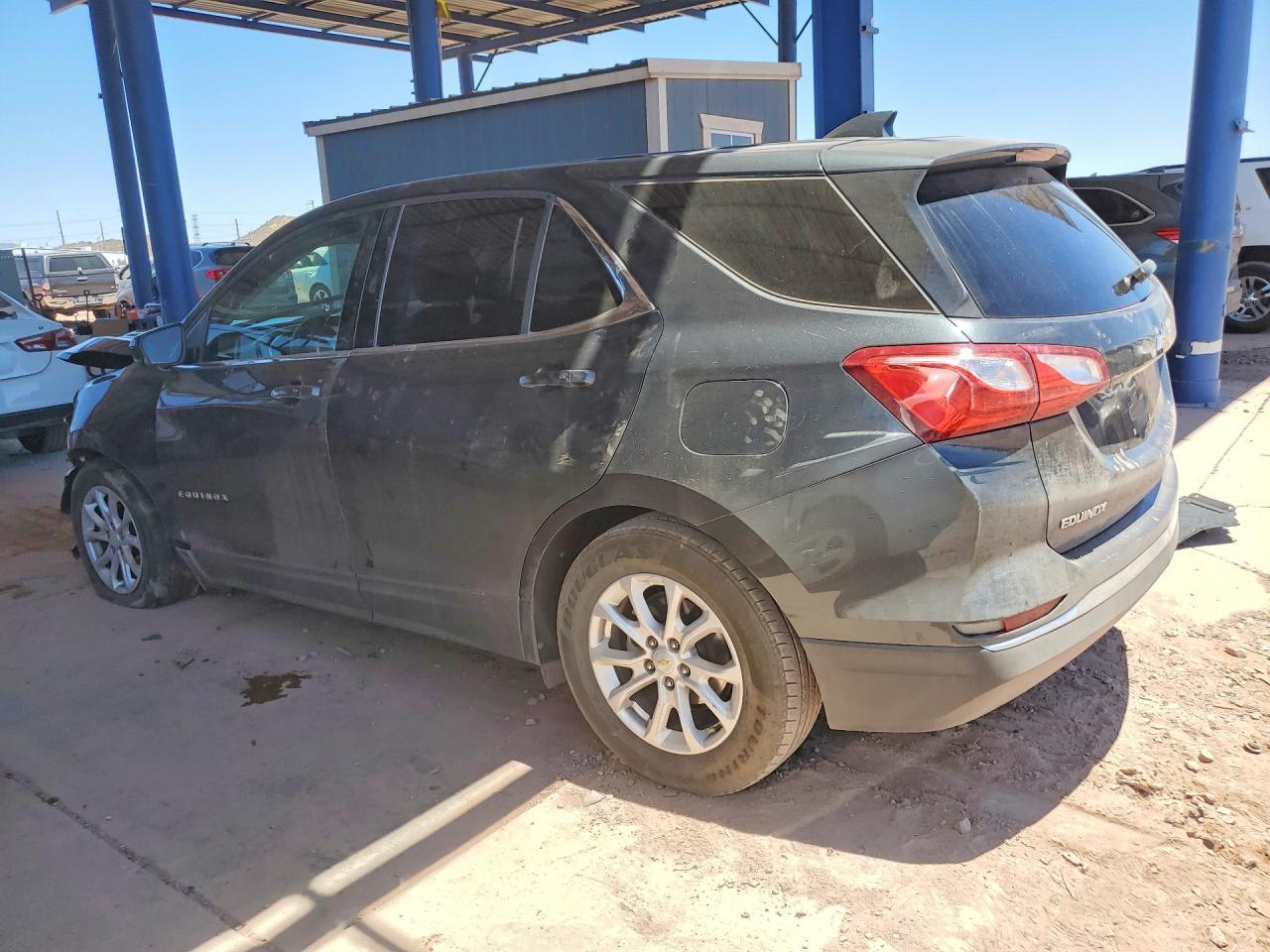 2019 Chevrolet Equinox Lt - Image 2
