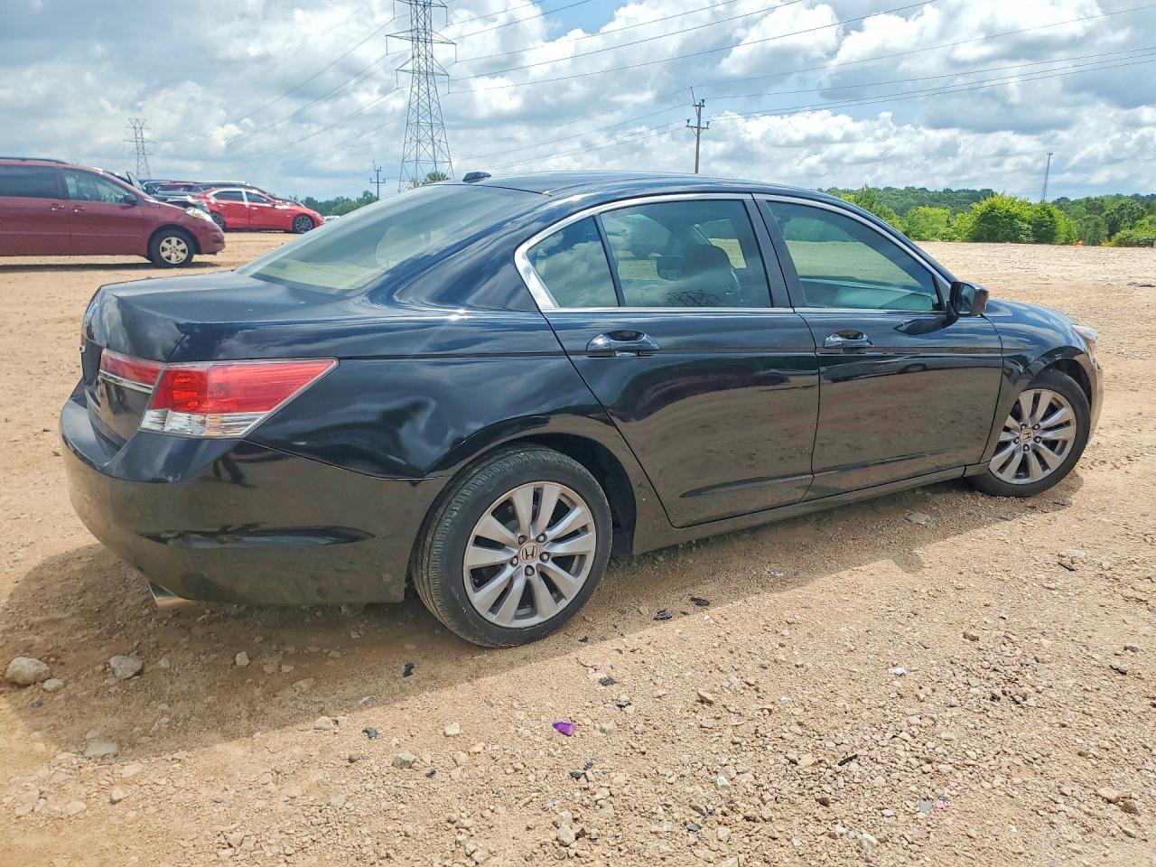 2011 Honda Accord Exl - Image 3