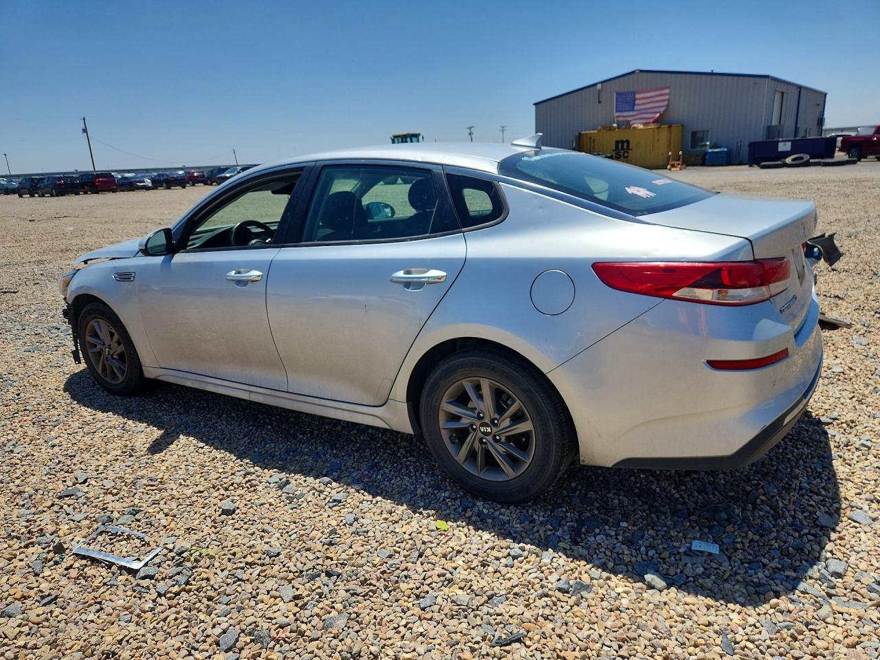 2020 Kia Optima Lx - Фото 2