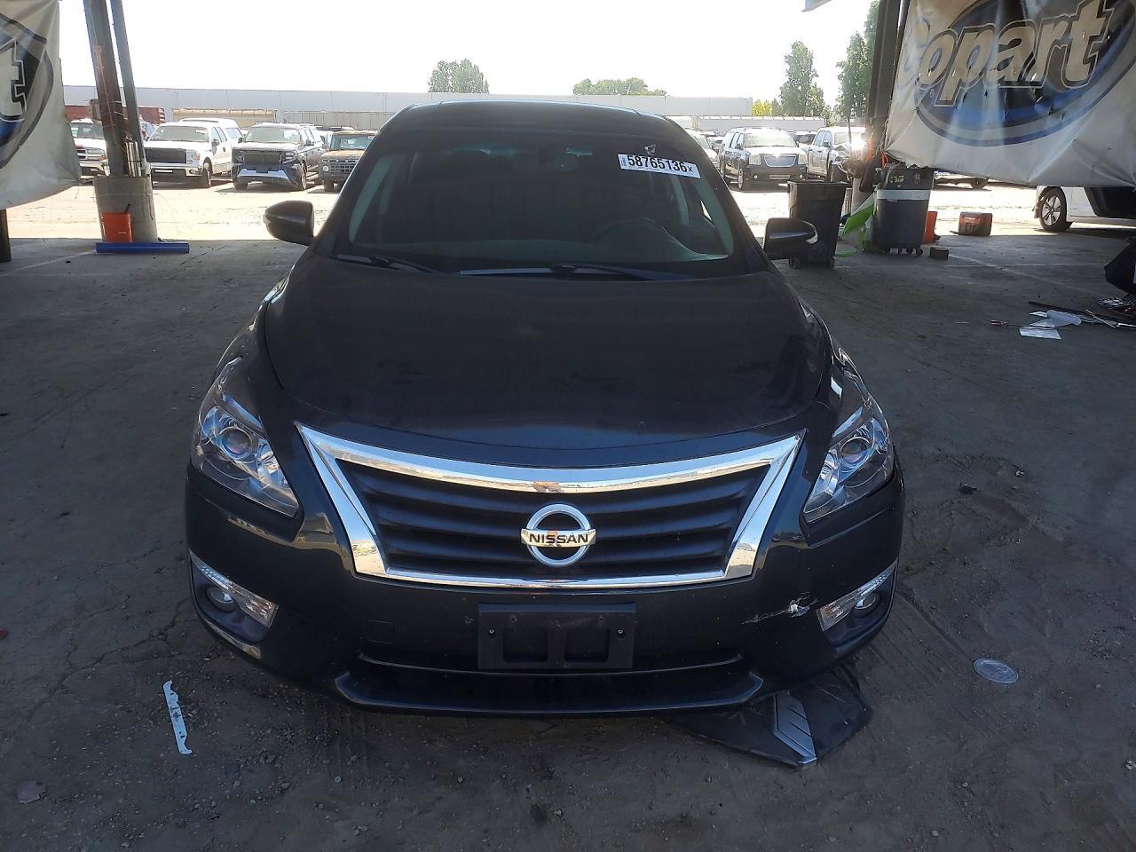 2014 Nissan Altima 2.5 - Фото 5