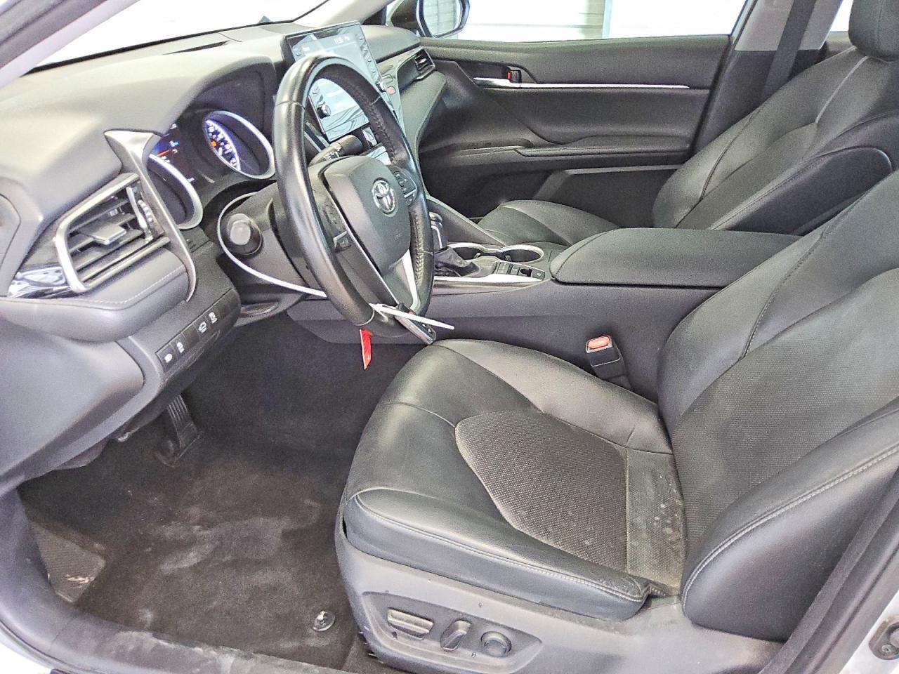2022 Toyota Camry Xle - Фото 7