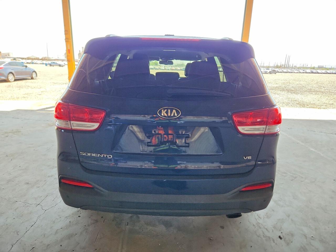 2016 Kia Sorento Lx V6 - Фото 6