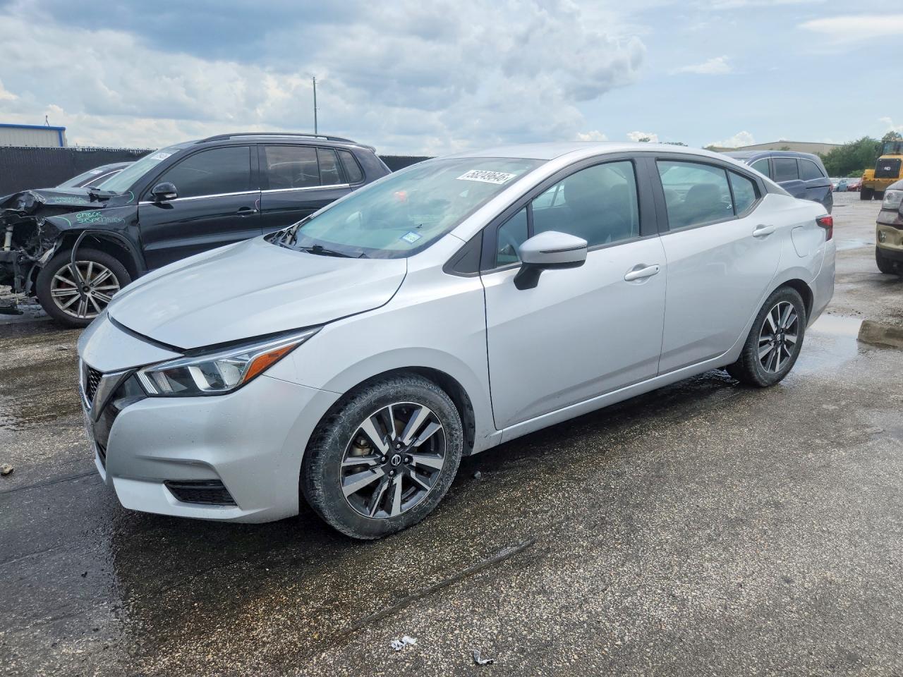 2021 Nissan Versa Sv