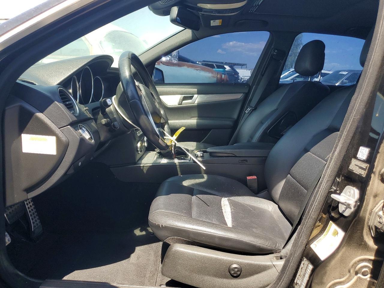 2013 Mercedes-Benz C 250 - Фото 7
