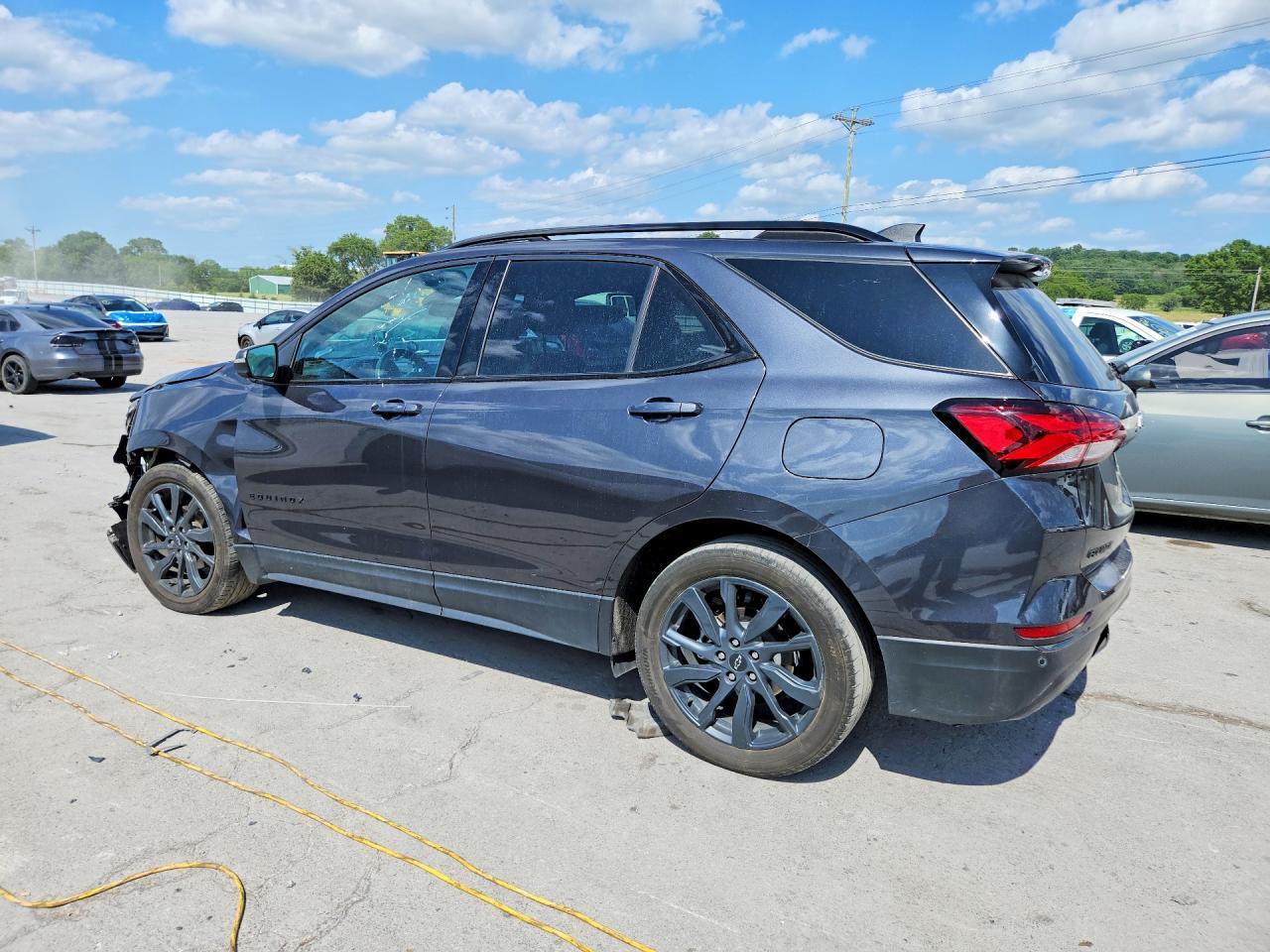 2022 Chevrolet Equinox Rs - Фото 2