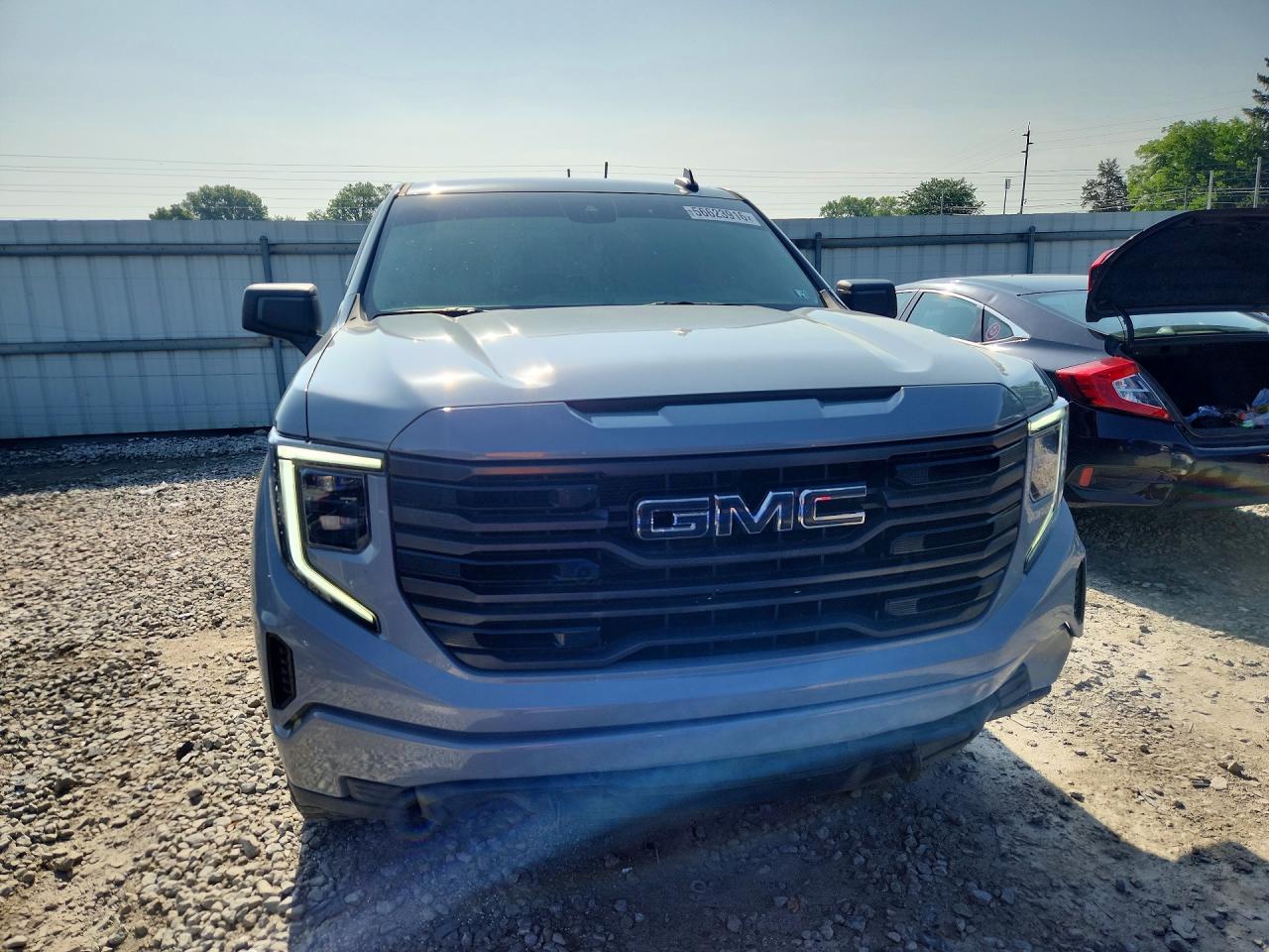 2024 GMC Sierra K1500 - Image 5