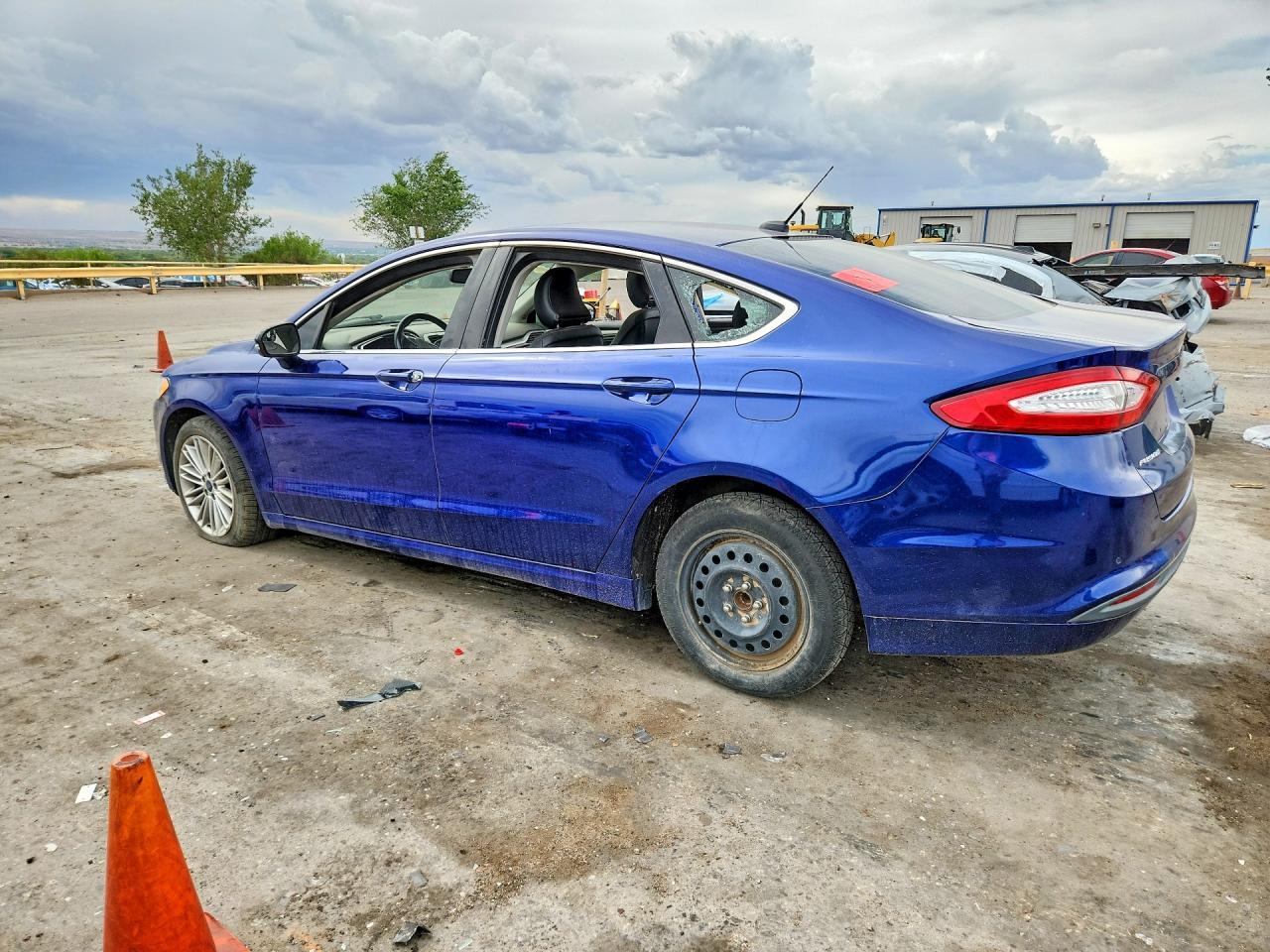 2016 Ford Fusion Se - Image 2