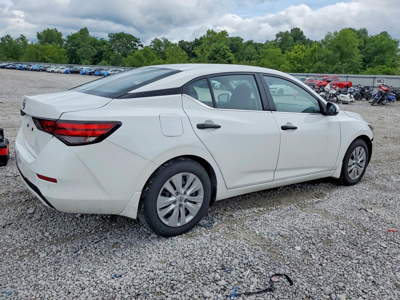 2025 Nissan Sentra S - Фото 3