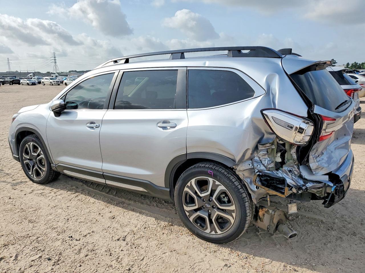 2023 Subaru Ascent Touring - Image 2