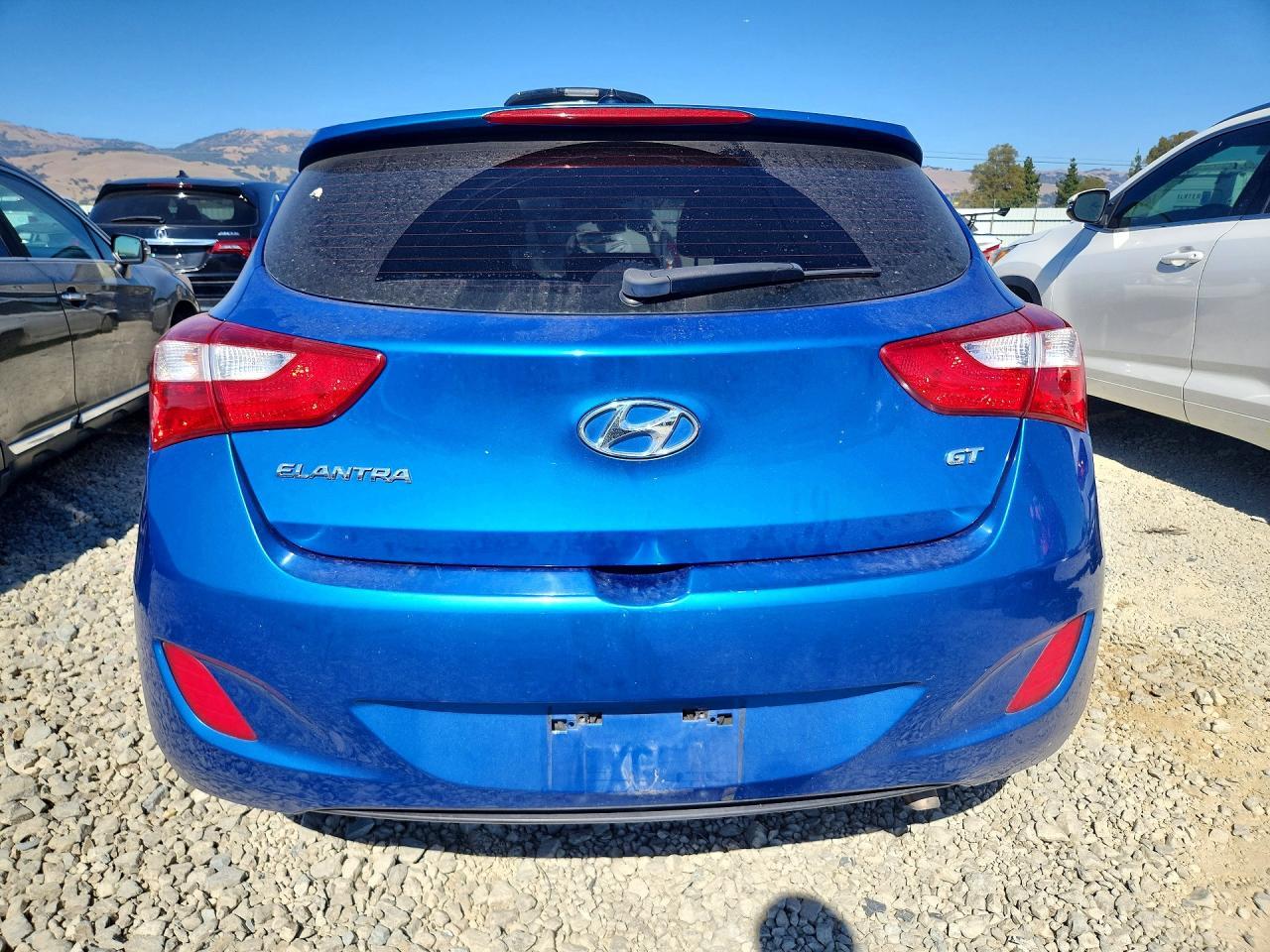 2017 Hyundai Elantra Gt Base - Image 6