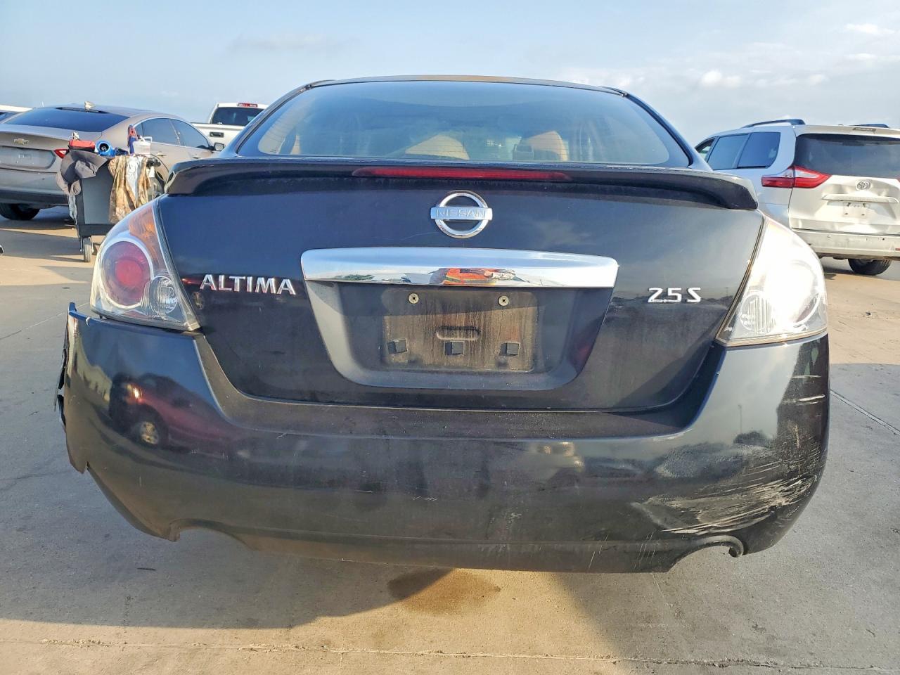 2010 Nissan Altima 2.5 - Image 6