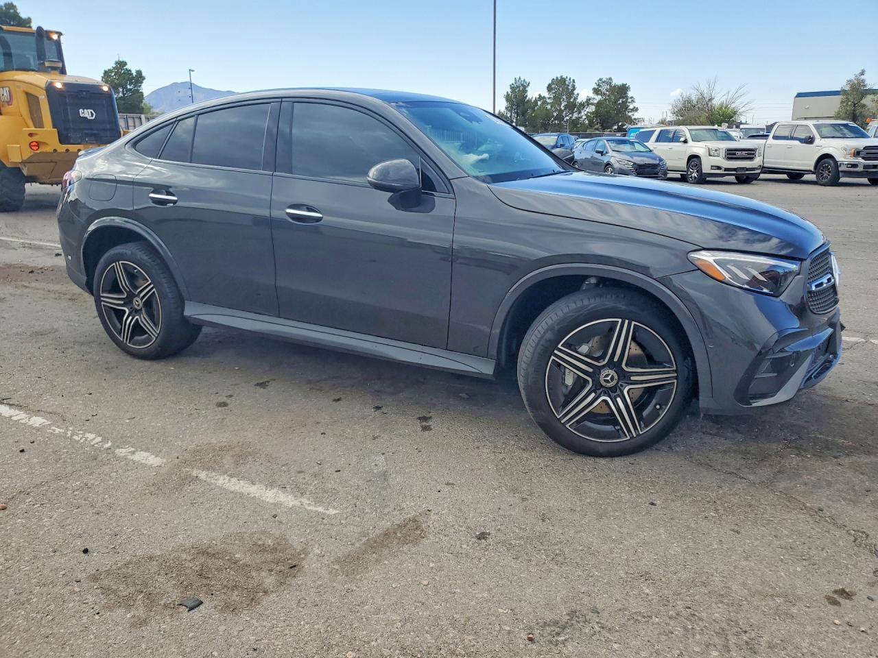 2026 Mercedes-Benz Glc Coupe 300 4Matic - Image 4
