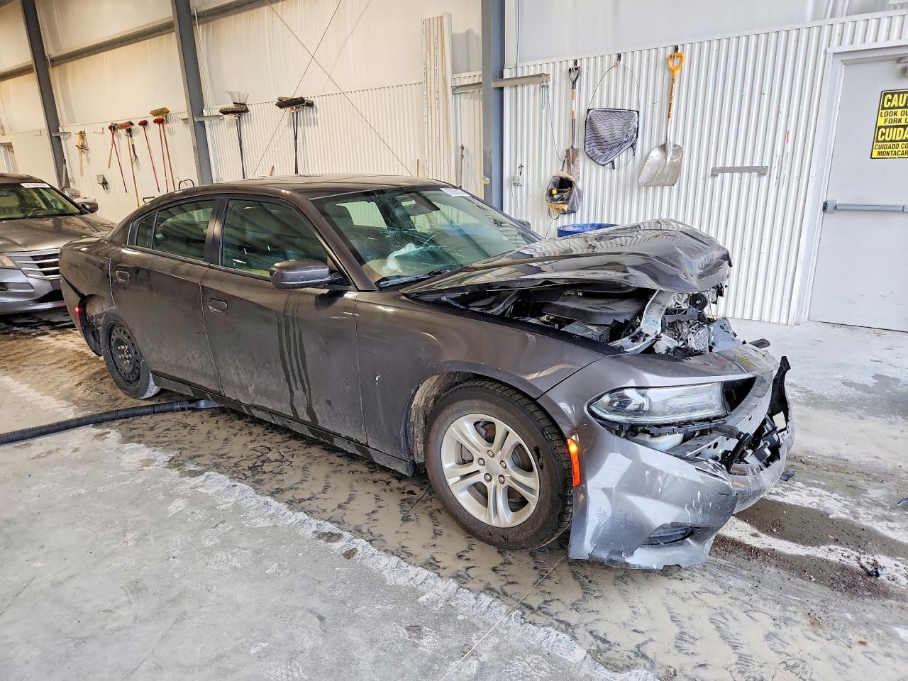 2020 Dodge Charger Sxt - Image 4