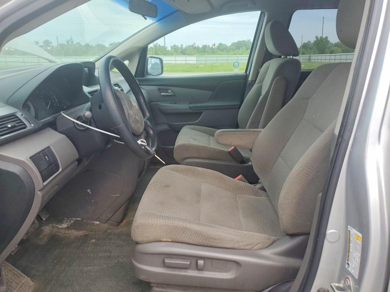 2011 Honda Odyssey Lx - Image 7