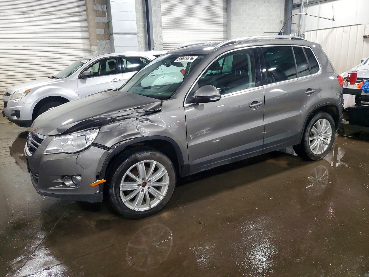 2011 Volkswagen Tiguan S