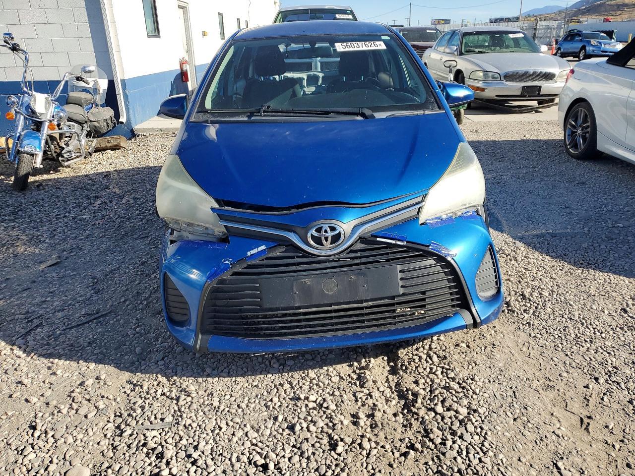2015 Toyota Yaris 5-Door L - Фото 5