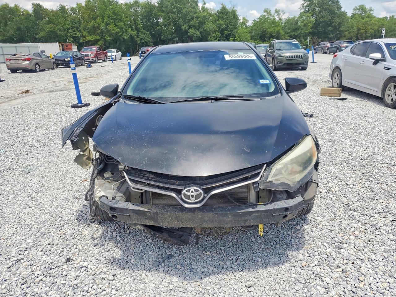 2016 Toyota Corolla Le - Image 5