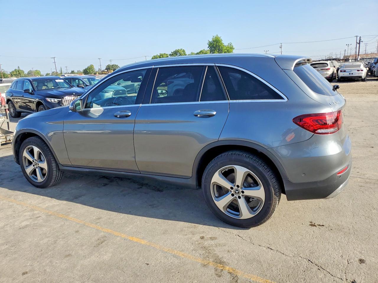 2022 Mercedes-Benz Glc 300 - Фото 2