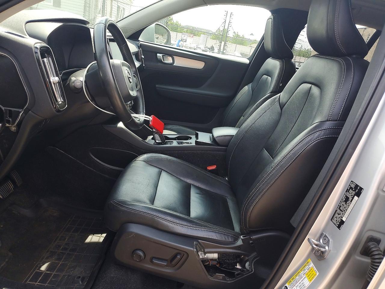 2019 Volvo Xc40 T5 Momentum - Фото 7