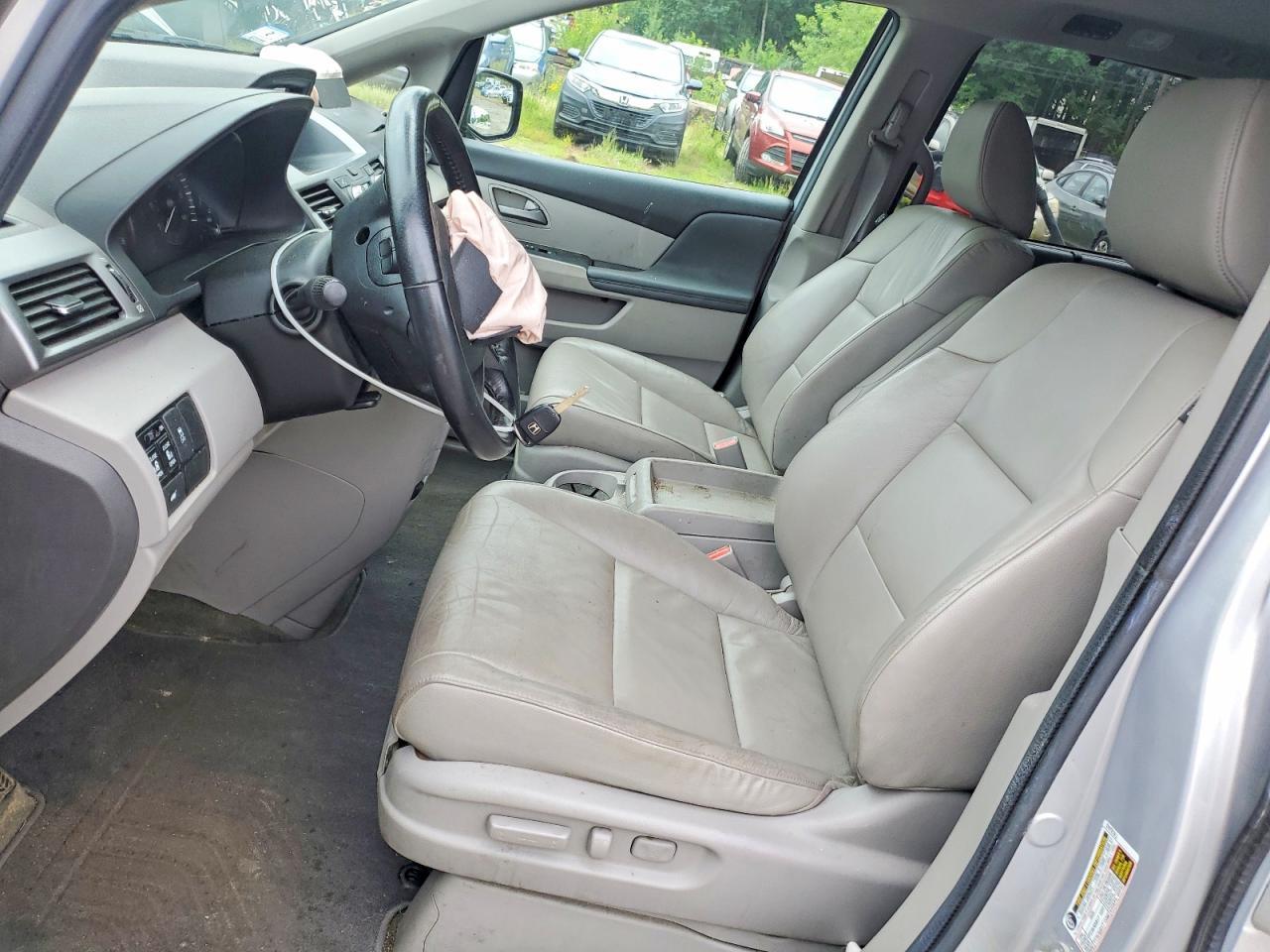 2013 Honda Odyssey Exl - Image 7