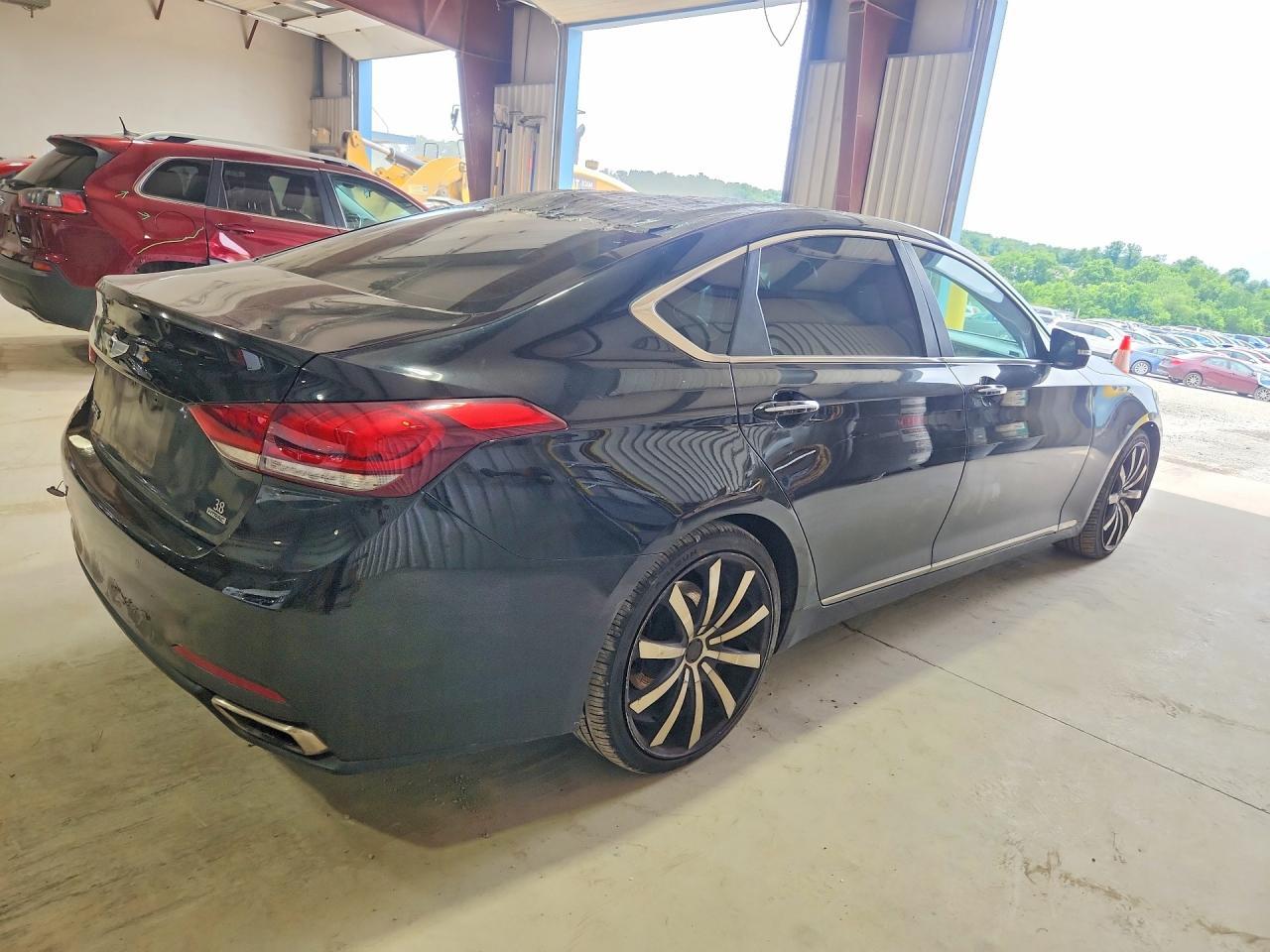 2016 Hyundai Genesis 3.8L - Image 3