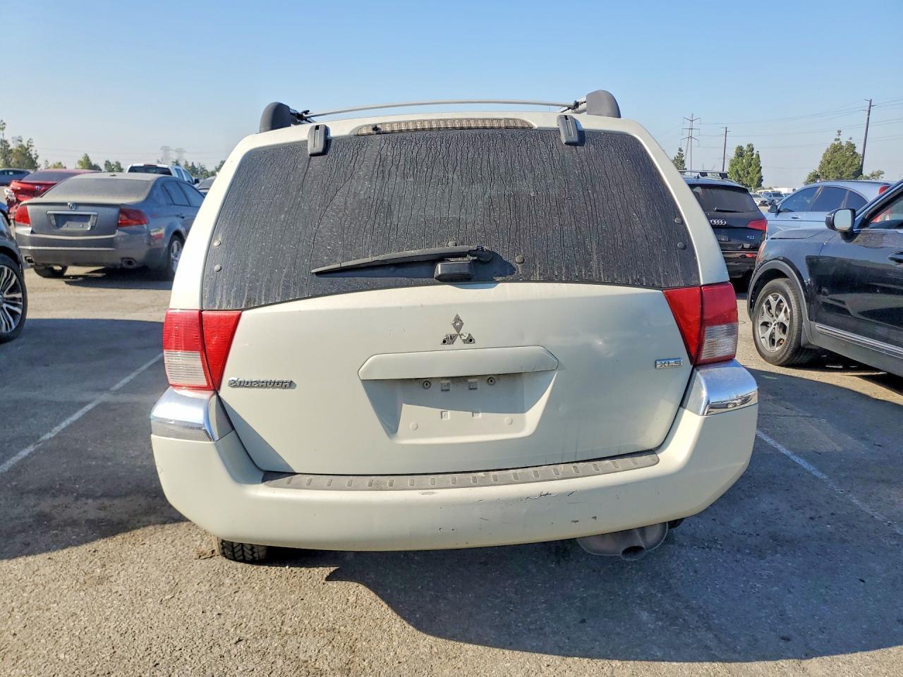 2004 Mitsubishi Endeavor Xls - Фото 6