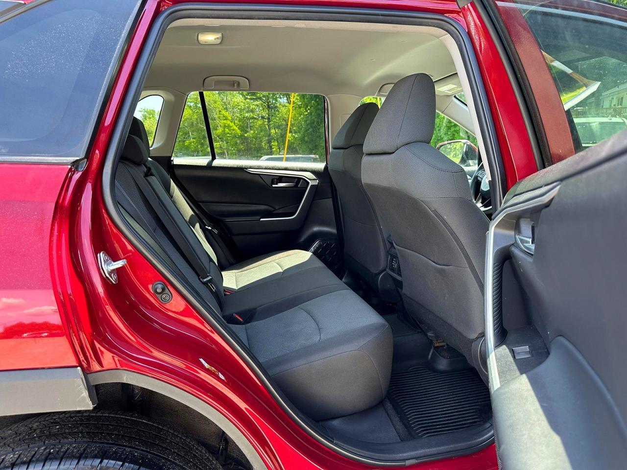 2023 Toyota Rav4 Xle - Image 7