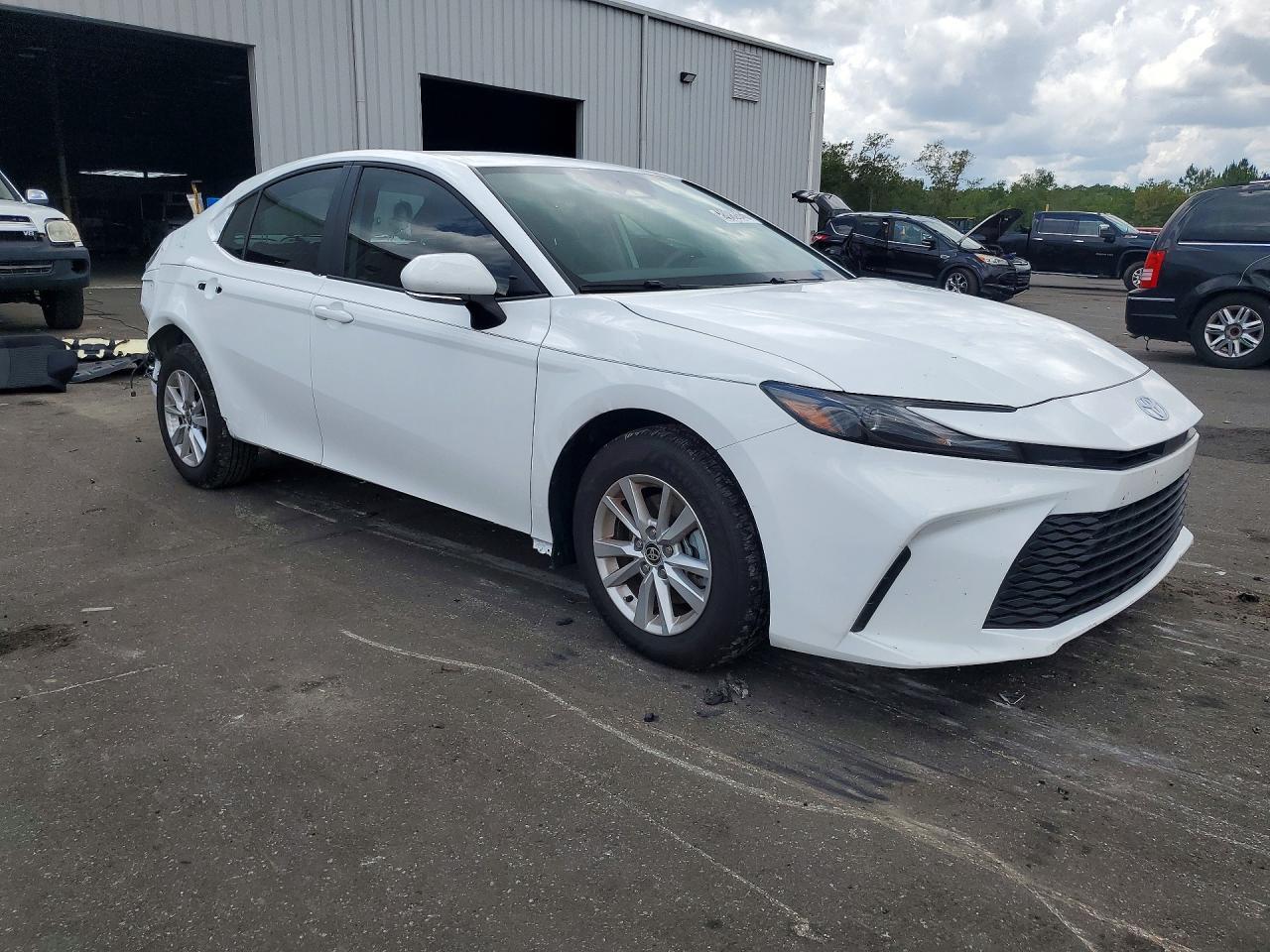 2026 Toyota Camry Le - Фото 4