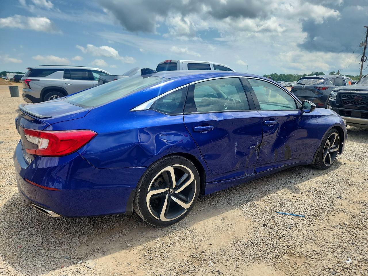 2022 Honda Accord Sport Se - Image 3