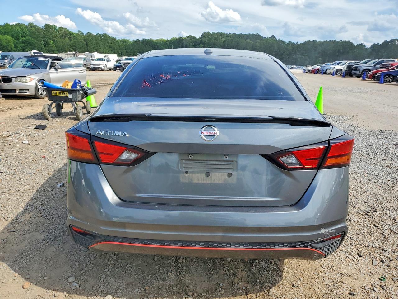 2019 Nissan Altima S - Фото 6